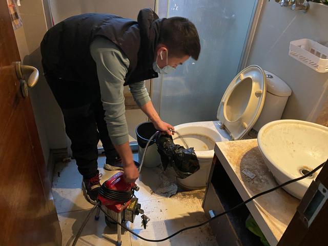 南阳马桶疏通-疏通下水道