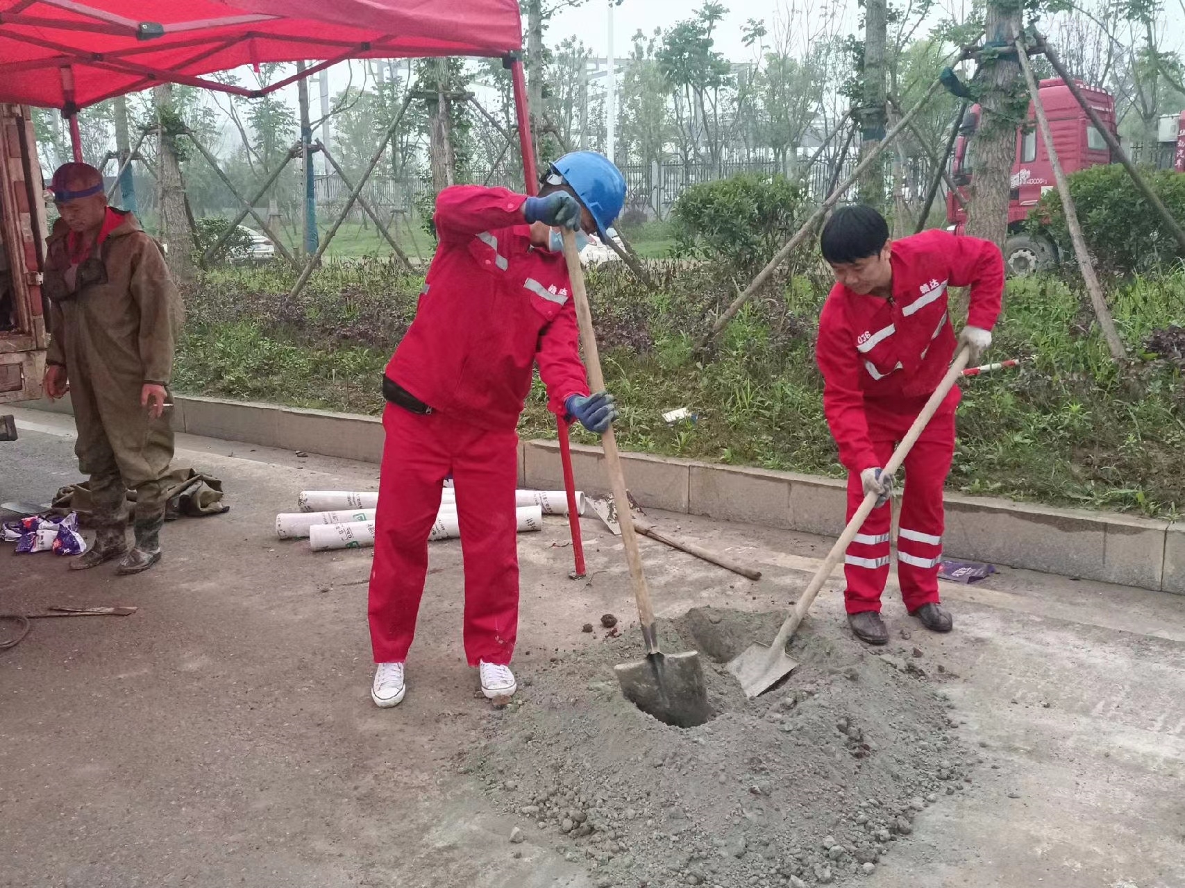 南阳管道疏通哪家好】及时进行市政管道清淤